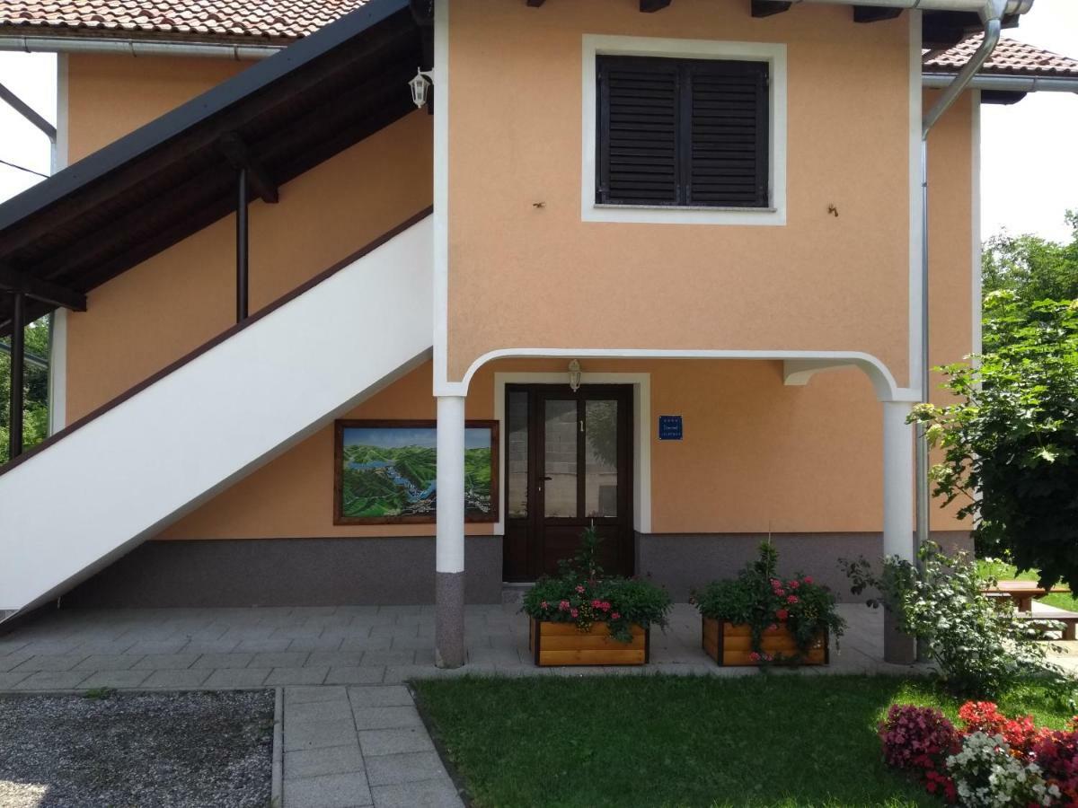 Countryside Apartment Rakovica Exterior foto